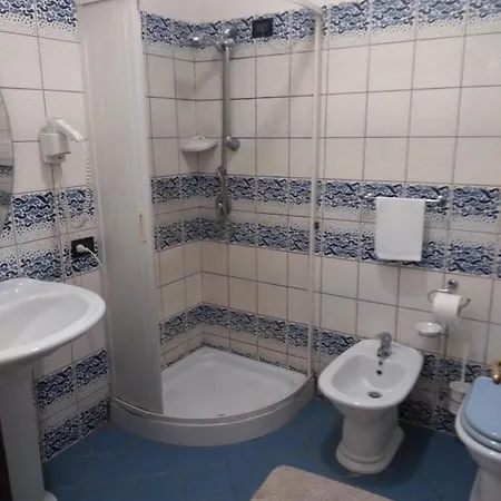 Sassacci 3*